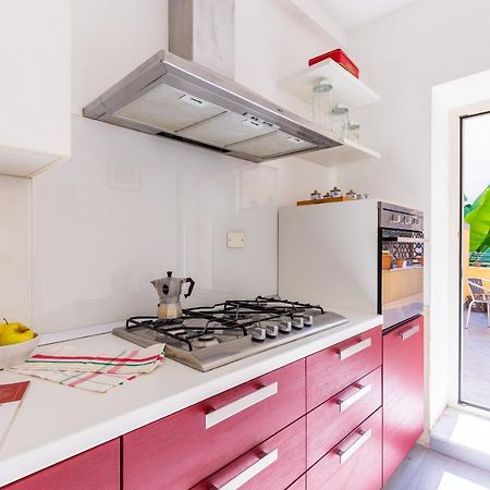 Sansevero Family Apartment By Wonderful Italy Naples Extérieur photo